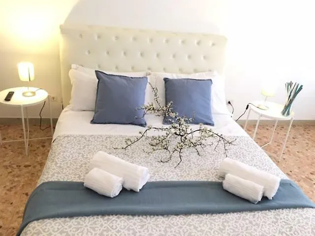Relax Vatican * רומא